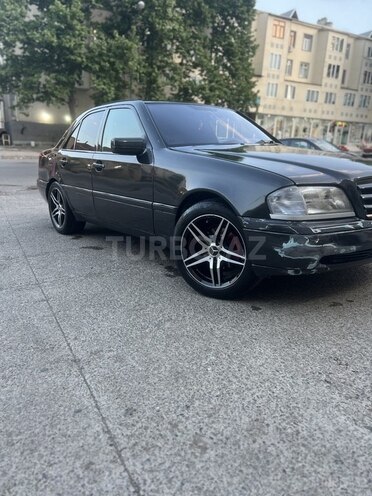 Mercedes C 250 d 1994, 124,678 km - 2.5 l - Gəncə