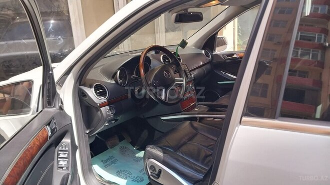 Mercedes GL 550 2008, 450,000 km - 5.5 l - Bakı