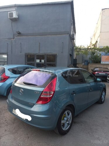 Hyundai i30 2009, 250,000 km - 1.6 л - Bakı