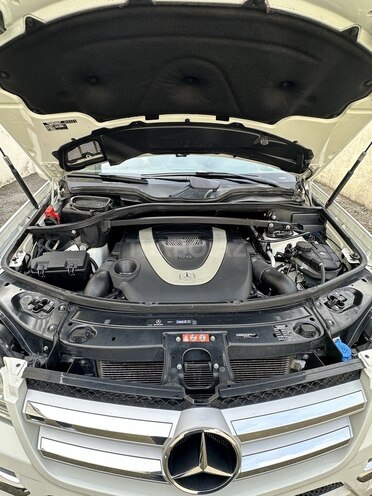 Mercedes GL 450 4MATIC 2010, 154,000 km - 4.7 л - Bakı