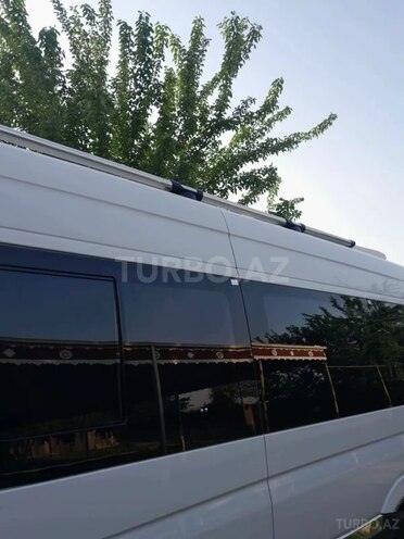 Mercedes Sprinter 515 2009, 310,000 km - 2.7 л - Şirvan