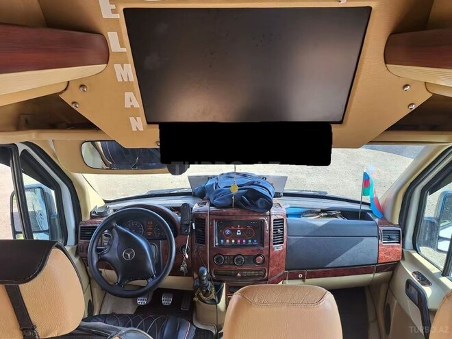 Mercedes Sprinter 515 2009, 310,000 km - 2.7 л - Şirvan