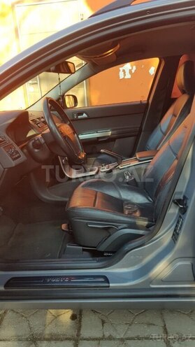 Volvo  2008, 250,000 km - 1.6 l - Bakı