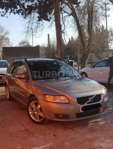 Volvo  2008, 250,000 km - 1.6 l - Bakı