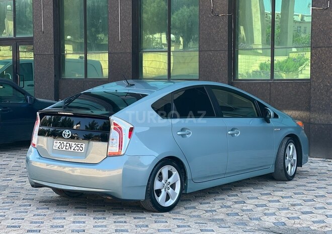 Toyota Prius 2015, 213,689 km - 1.8 л - Gəncə