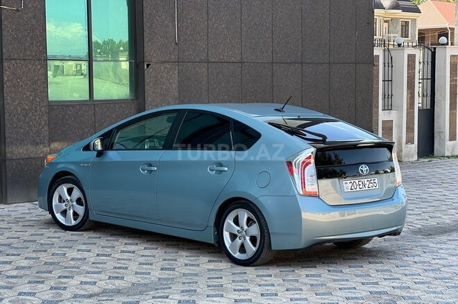 Toyota Prius 2015, 213,689 km - 1.8 л - Gəncə