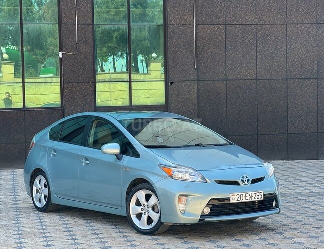 Toyota Prius 2015, 213,689 km - 1.8 л - Gəncə