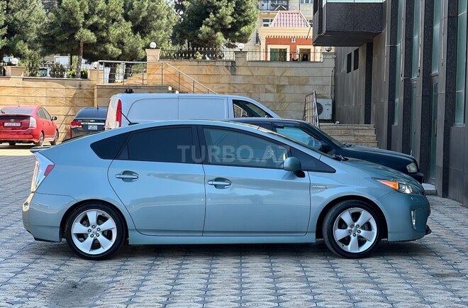 Toyota Prius 2015, 213,689 km - 1.8 л - Gəncə
