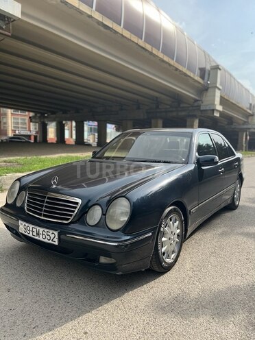 Mercedes E 220 d 2000, 237,000 km - 2.2 л - Bakı