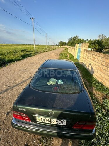 Mercedes E 240 1997, 500,000 km - 2.4 l - Ağcabədi