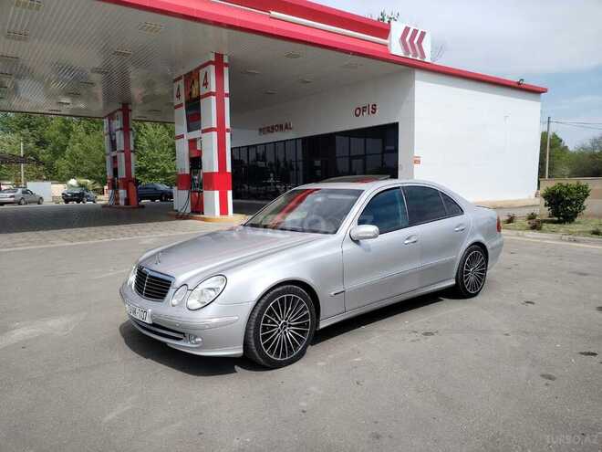 Mercedes E 320 2003, 325,000 km - 3.2 l - Bakı