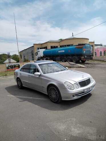 Mercedes E 320 2003, 325,000 km - 3.2 l - Bakı