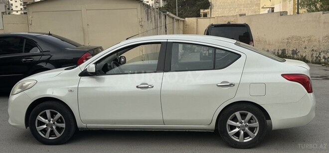 Nissan Sunny 2012, 162,000 km - 1.5 л - Bakı