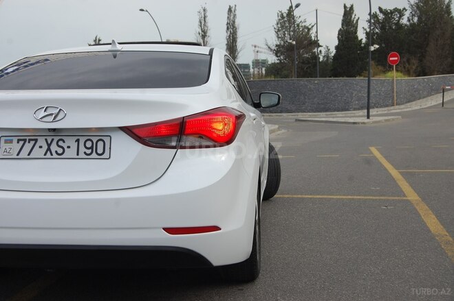 Hyundai Elantra 2014, 129,500 km - 1.8 l - Bakı