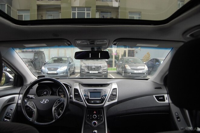 Hyundai Elantra 2014, 129,500 km - 1.8 l - Bakı