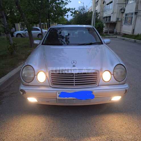 Mercedes E 240 1999, 416,000 km - 2.4 l - Gəncə