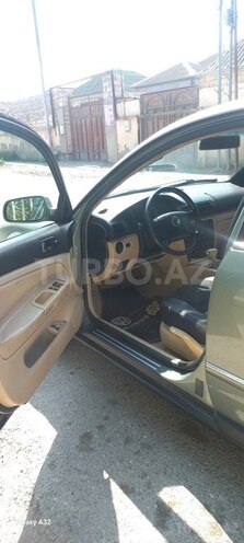 Volkswagen Passat 2001, 226,500 km - 1.8 l - Bakı