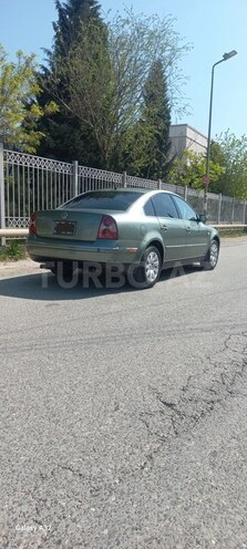 Volkswagen Passat 2001, 226,500 km - 1.8 l - Bakı