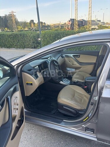 Hyundai Elantra 2011, 195,000 km - 1.8 л - Bakı