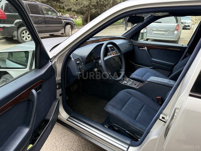 Mercedes C 200 1996, 259,700 km - 2.0 l - Bakı