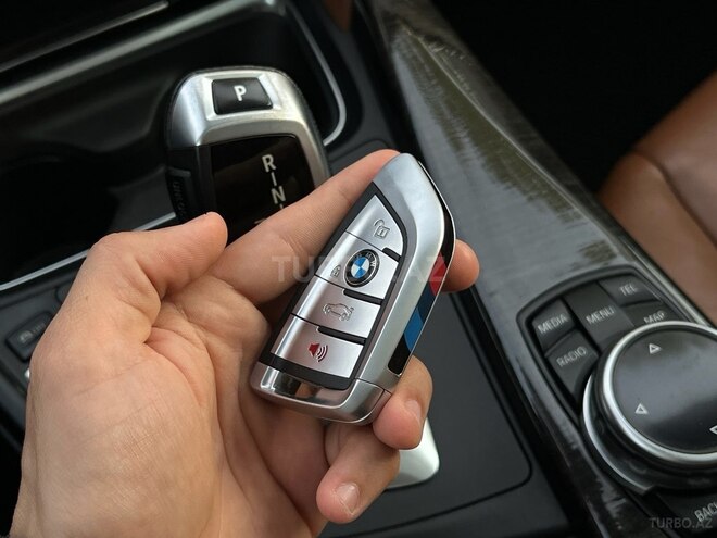 BMW  2014, 221,000 km - 2.0 l - Bakı