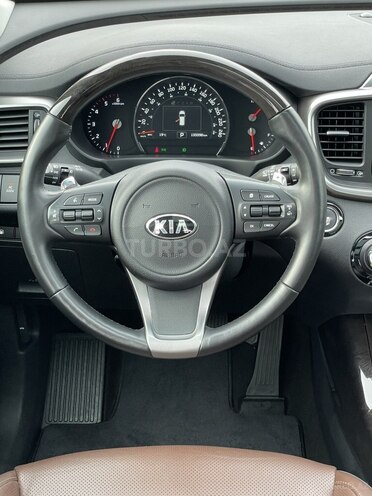 Kia Sorento-15
