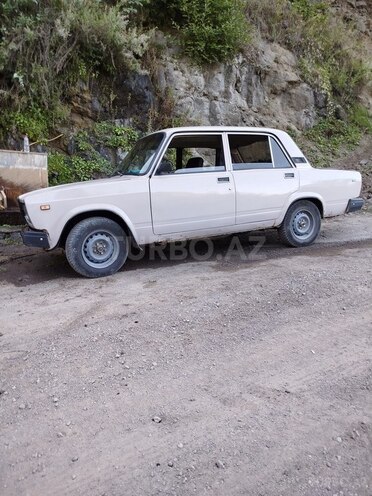 LADA (VAZ) 2107 1983, 93,000 km - 1.6 л - Lerik