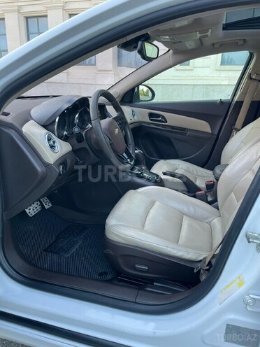 Chevrolet Cruze 2013, 260,000 km - 1.4 l - Ağdaş