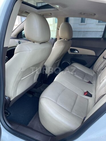 Chevrolet Cruze 2013, 260,000 km - 1.4 l - Ağdaş