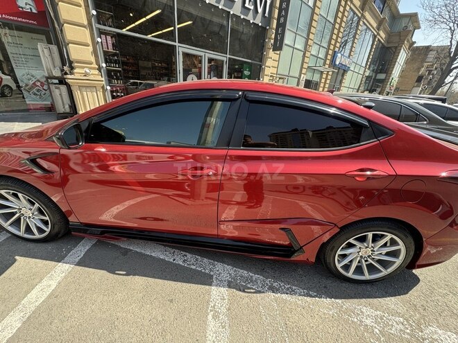 Hyundai Elantra 2012, 297,729 km - 1.8 l - Bakı