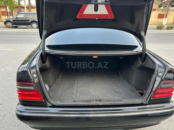 Mercedes E 240 1999, 694,000 km - 2.4 l - Bakı