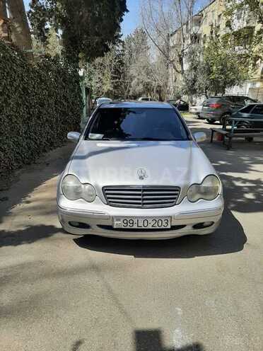 Mercedes C 220 d 2002, 329,000 km - 2.2 l - Bakı
