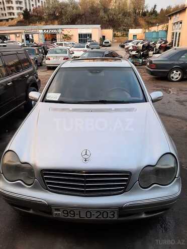 Mercedes C 220 d 2002, 329,000 km - 2.2 l - Bakı