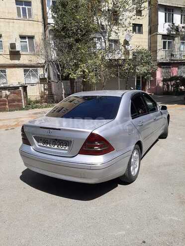 Mercedes C 220 d 2002, 329,000 km - 2.2 l - Bakı