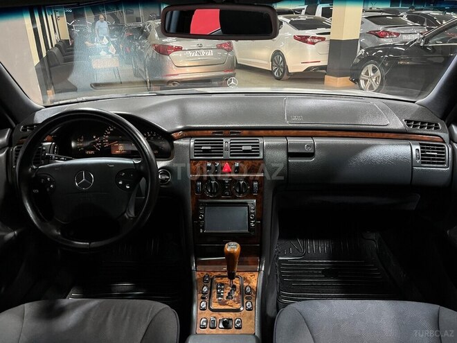 Mercedes E 240 1999, 277,007 km - 2.4 l - Sumqayıt