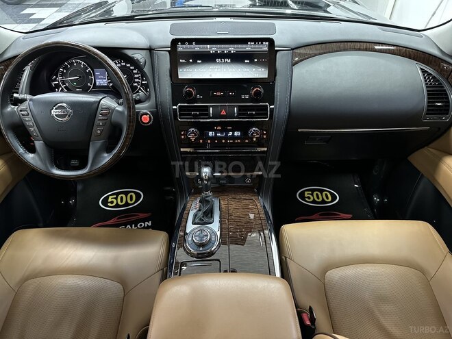 Nissan Patrol 2017, 98,000 km - 5.6 л - Bakı