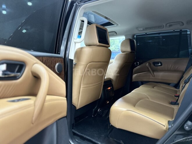 Nissan Patrol 2017, 98,000 km - 5.6 л - Bakı