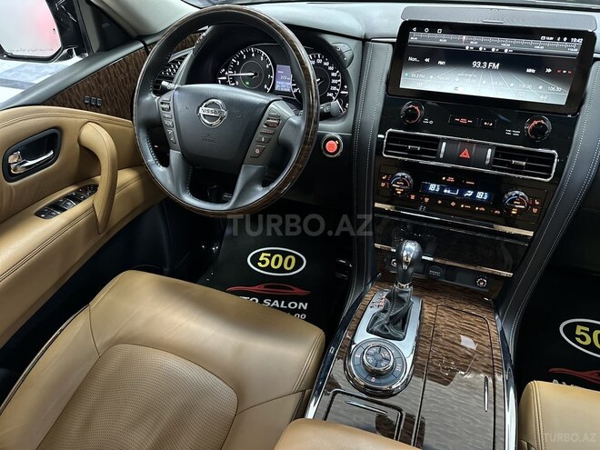 Nissan Patrol 2017, 98,000 km - 5.6 л - Bakı