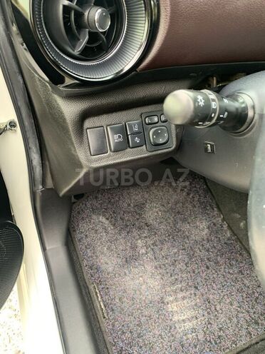 Toyota Aqua 2019, 76,000 km - 1.5 л - Bakı