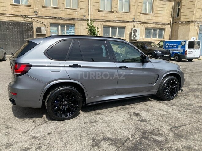 BMW X5 2015, 136,500 km - 3.0 л - Bakı
