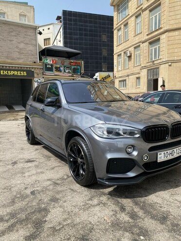 BMW X5 2015, 136,500 km - 3.0 л - Bakı
