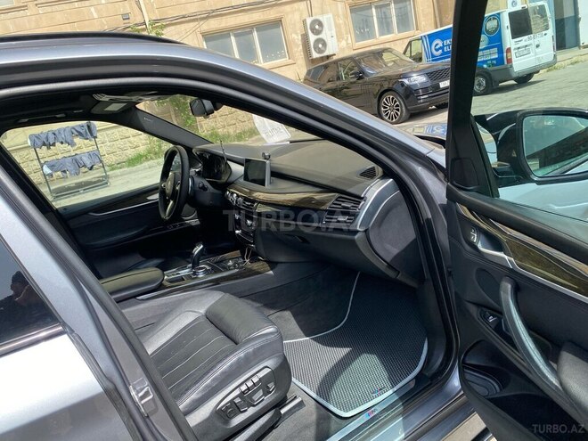 BMW X5 2015, 136,500 km - 3.0 л - Bakı