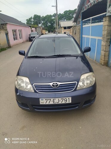 Toyota Corolla 2004, 247,680 km - 1.4 l - Goranboy