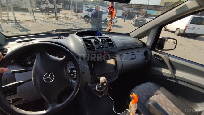 Mercedes V 220 2010, 314,000 km - 2.2 l - Bakı