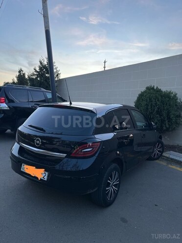 Opel Astra 2009, 290,000 km - 1.4 l - Gəncə