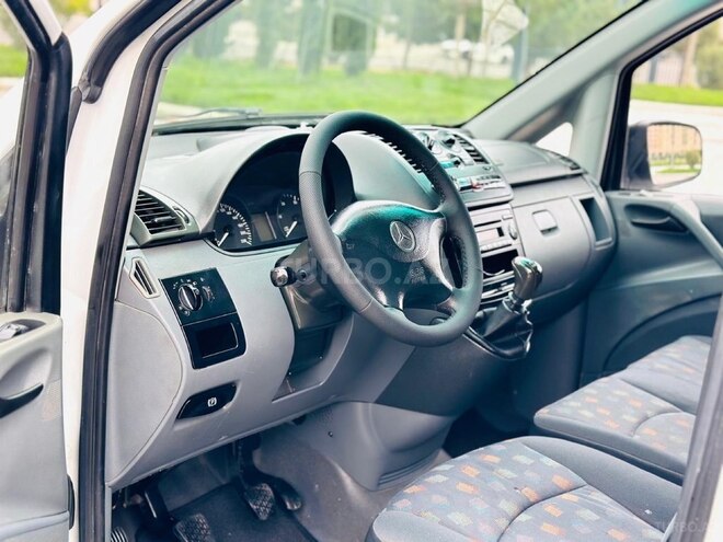 Mercedes Vito 115 2010, 201,000 km - 2.2 l - Bakı