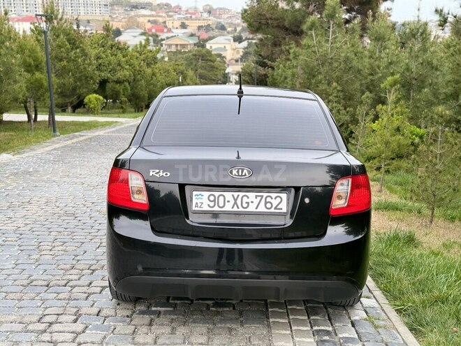 Kia Rio 2010, 284,000 km - 1.4 l - Bakı