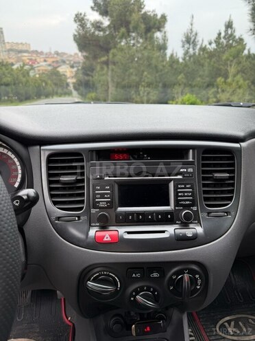 Kia Rio 2010, 284,000 km - 1.4 l - Bakı