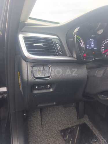 Kia K5 2019, 37,356 km - 2.0 л - Qax