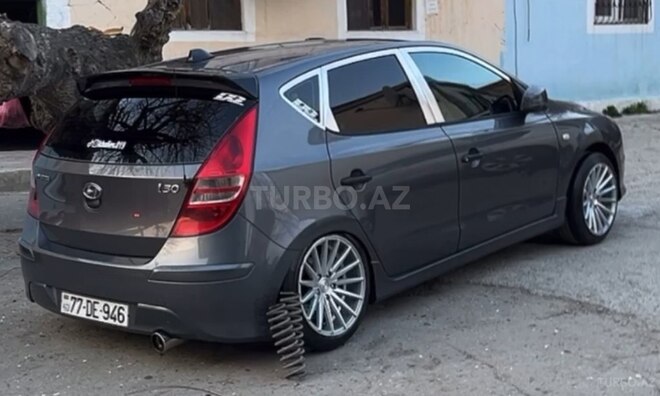 Hyundai i30 2010, 377,000 km - 1.4 l - Bakı